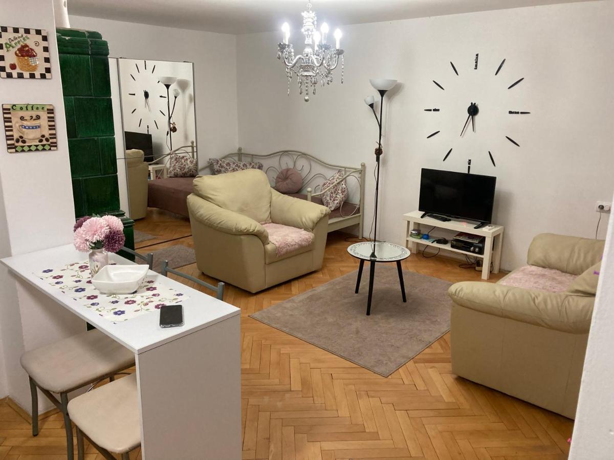 Apartman White House With Sauna And Jacuzzi Novi Sad Exterior foto