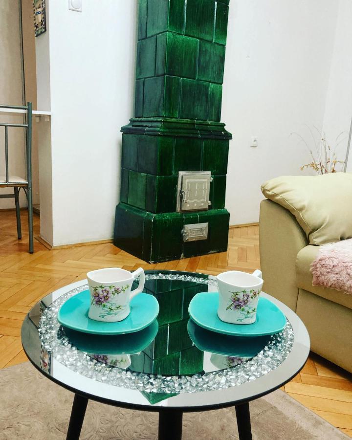 White House With Sauna And Jacuzzi Novi Sad Exterior foto