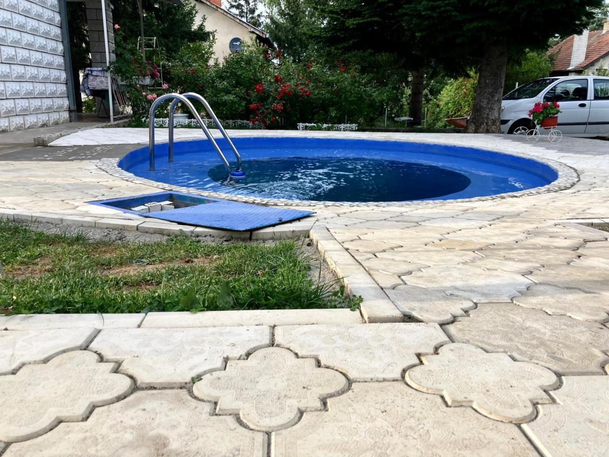 Apartman White House With Sauna And Jacuzzi Novi Sad Exterior foto