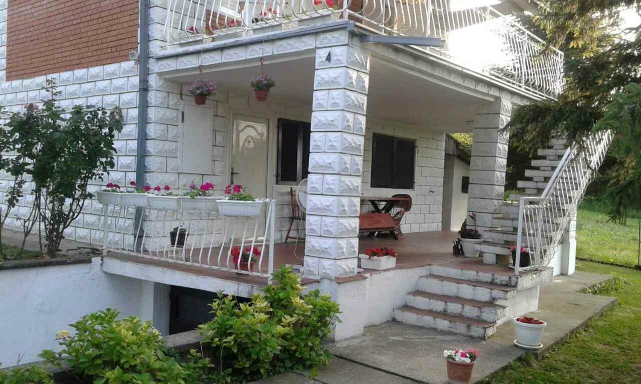 Apartman White House With Sauna And Jacuzzi Novi Sad Exterior foto
