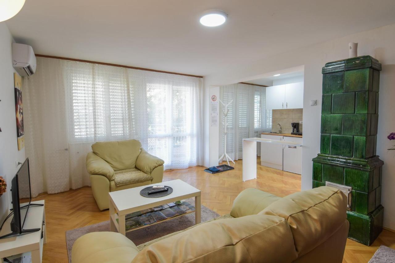 Apartman White House With Sauna And Jacuzzi Novi Sad Exterior foto